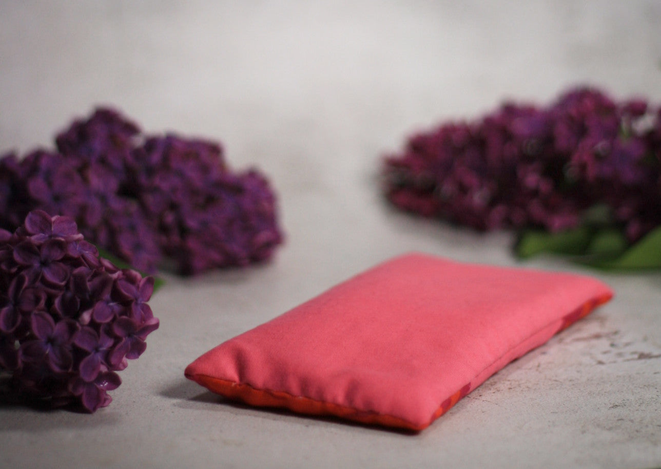 KathieKreativ_Augenkissen_gefuellt_Amethyst_Bergkristall_Bio_Blume_des_Lebens_Om_Meditieren_entspannung_entspannen_Kuehlend_Yoga_Yogakissen_orange_pink_rosa__Meditaionskissen