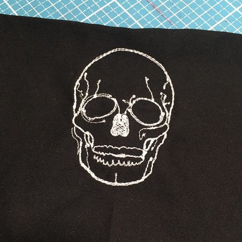 SD: Totenkopf Doodle 10er