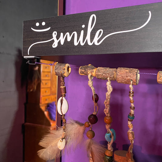 Vinyl Schriftzug „smile“ mit Smiley (3 Farben)