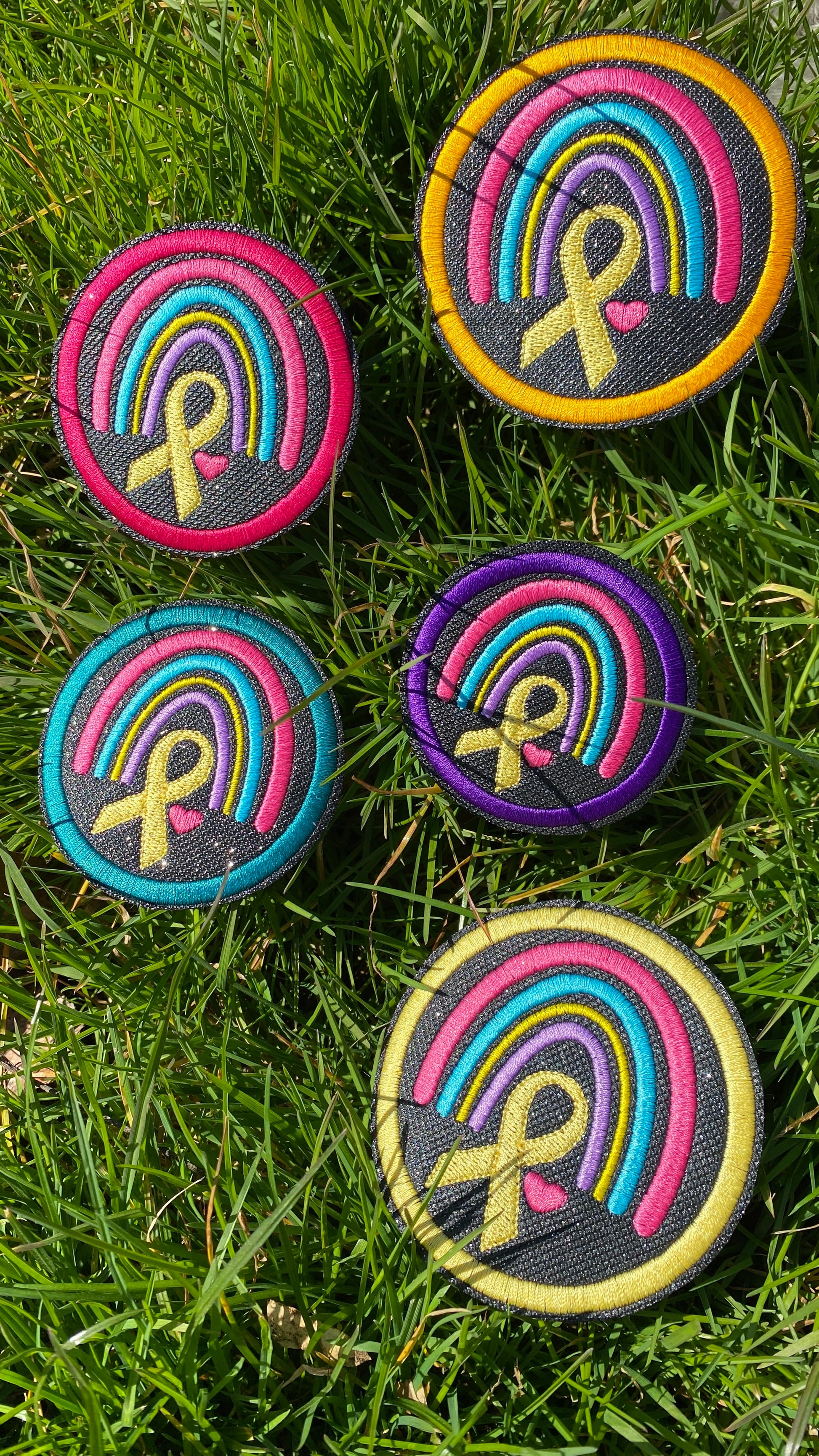 KathieKreativ_Regenbogen_Handmade_patch_Aufnaeher_Applikation_Stickdatei_sticken_naehen