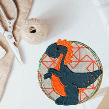 Laden Sie das Bild in den Galerie-Viewer, SD: Dino 1 Kreis Doodle Appli - 10er