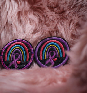 Patch: Adenomyose Regenbogen Aufnäher 7cm - Rosa Rand