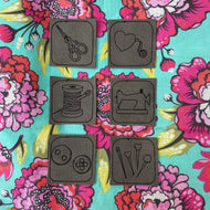 Statement Patches: Symbole Nähen (Set4) Dunkelgrau