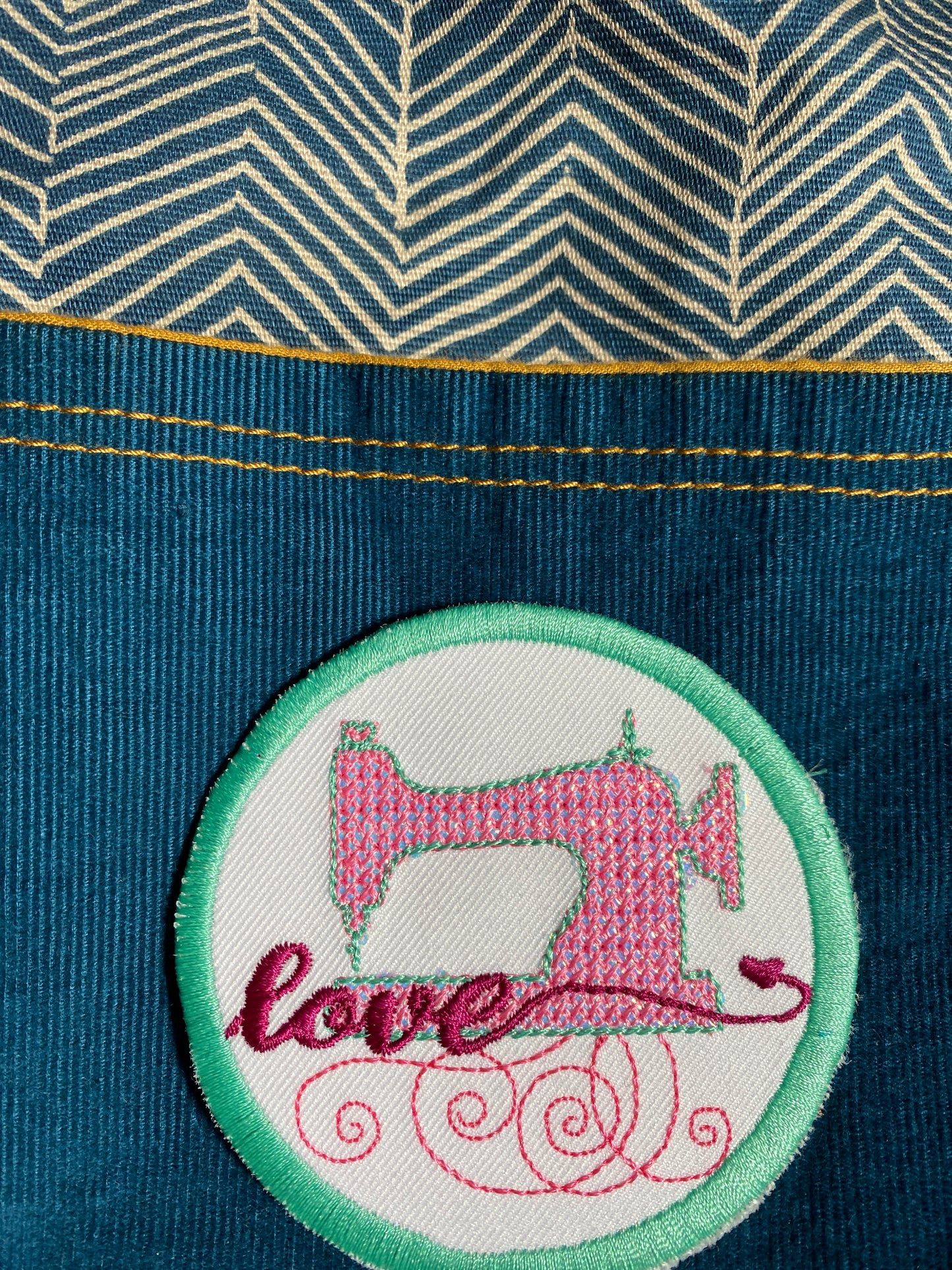 Patch: Love Nähmaschine - Rosa Mint - Größe wählbar (SUMa)