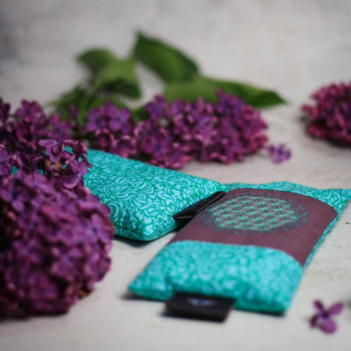 KathieKreativ_Augenkissen_gefuellt_Amethyst_Bergkristall_Bio_Blume_des_Lebens_Om_meditation_Meditieren___entspannung_entspannen_Kuehlend_Yoga_Yogakissen_Mint_lila_tuerkis_Meditationsk