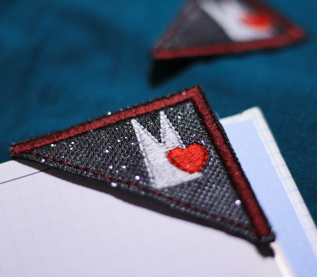 Lesezeichen_LeseEcken_personalisiert_Buecherliebe_Buch_Lesen_Buecher_Set_Geschenk_Unikat_ornament_Buecherwurm_Lesehilfe_rot_weiss_ein_koeln_koelsche_dom_KOeLNER_KOELN_daa1d4c1-640d-4ad0-92a1-90a367ecb33f