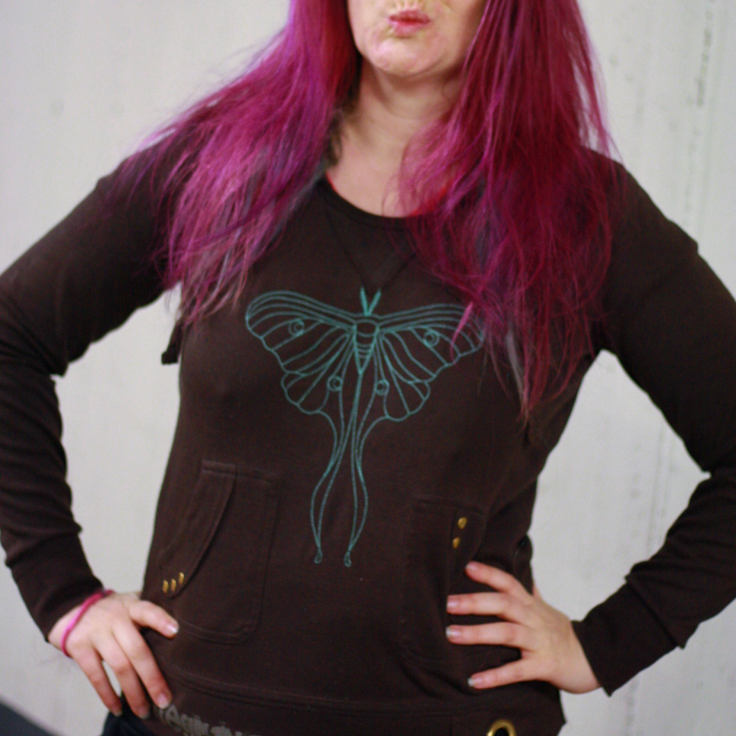 Luna_Moth_Motte_Redwork_sticken_stickdatei_schnell_motte_mond_embroidery