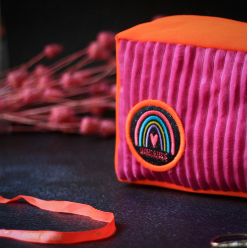 OrganizeMe_Tasche_Farbenmix_KathieKreativ_Regenbogen_Handmade_patch_Aufnaeher_Applikation_Stickdatei_sticken_naehen