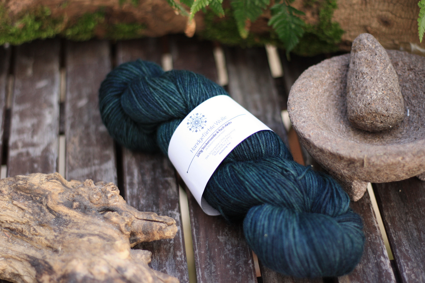 HW: Handgefärbte Sockenwolle "Poison Ivy" 20g Minis