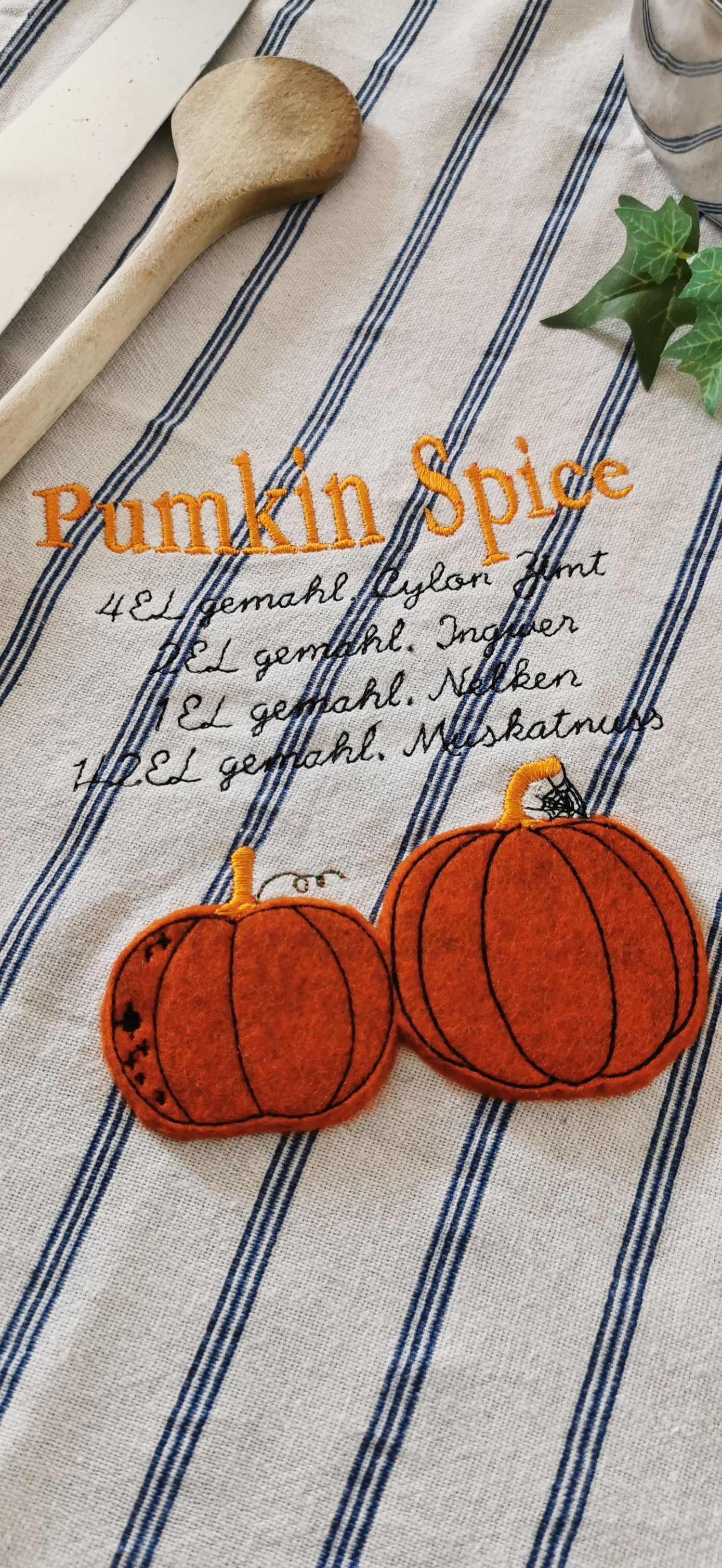 SD: PumpkinSpice Doodle Appli 15x17er