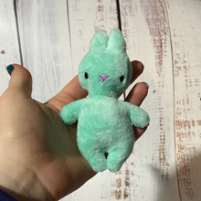 Laden Sie das Bild in den Galerie-Viewer, SD: ITH Baby Hase 10er