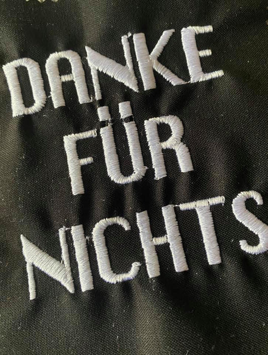SD: DANKE FÜR NICHTS