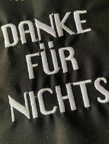 SD: DANKE FÜR NICHTS