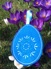 Laden Sie das Bild in den Galerie-Viewer, SD: ITH Mandala Ei Hängerle 1 10er