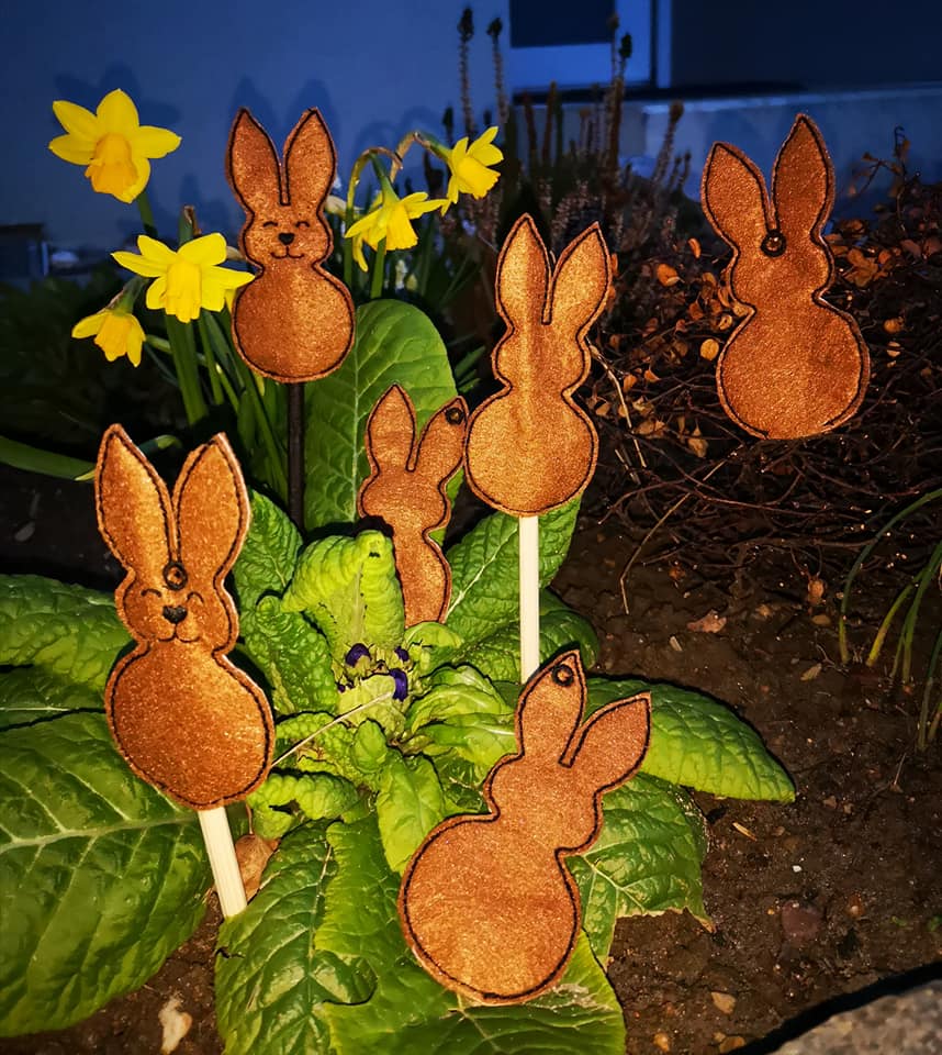 SD: (SET) 3x Hase 2021 - Anhänger & Steckis 10er