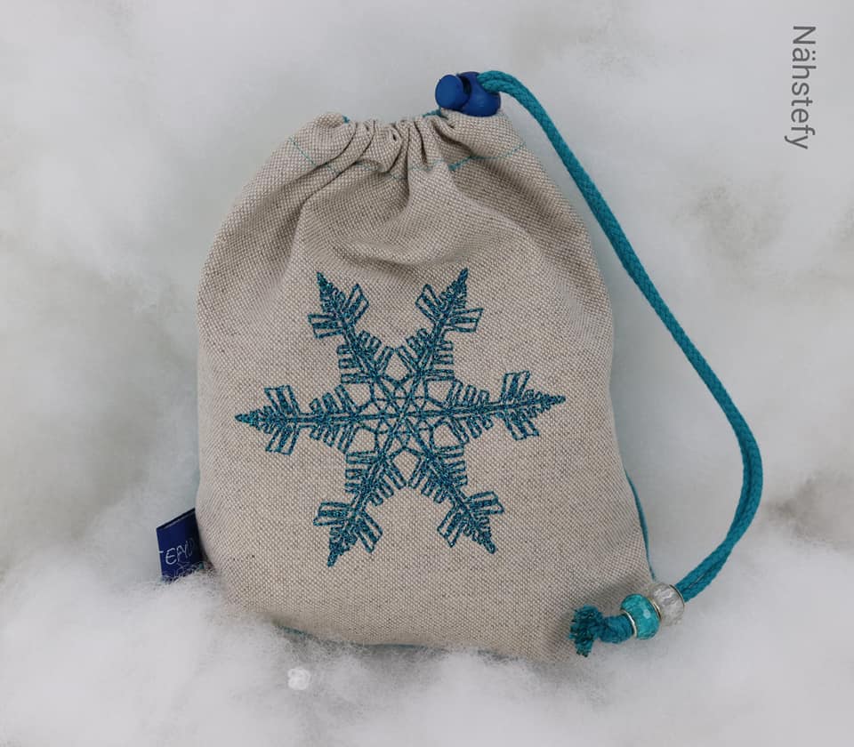 SD: (SET) 3 Schneeflocken (Redwork) 10er