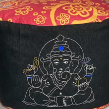 Laden Sie das Bild in den Galerie-Viewer, SD: Ganesha Redwork mit Details 26er