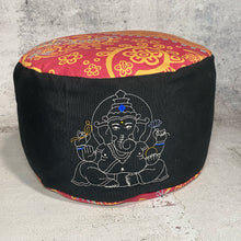 Laden Sie das Bild in den Galerie-Viewer, SD: Ganesha Redwork mit Details 30er